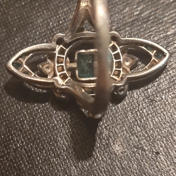 Jade and Diamond ring size 6 - Picture 4 of 7